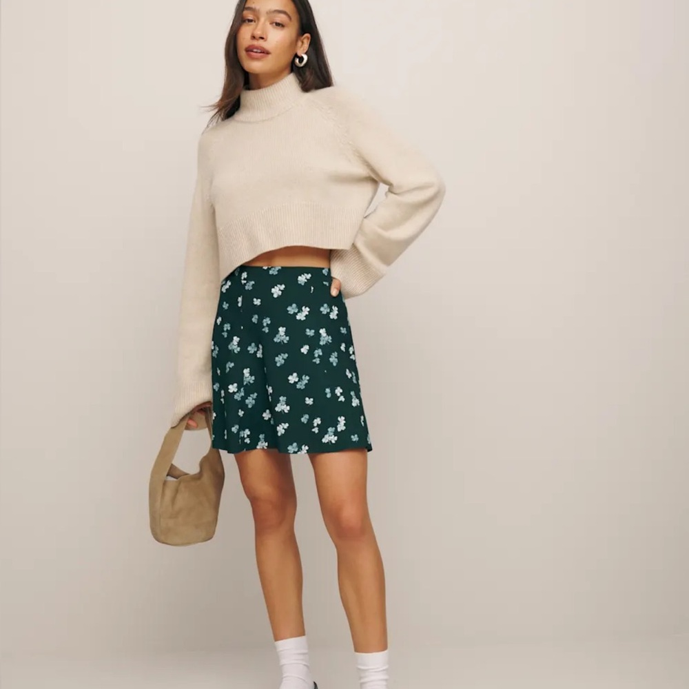 Reformation flounce skirt size 2